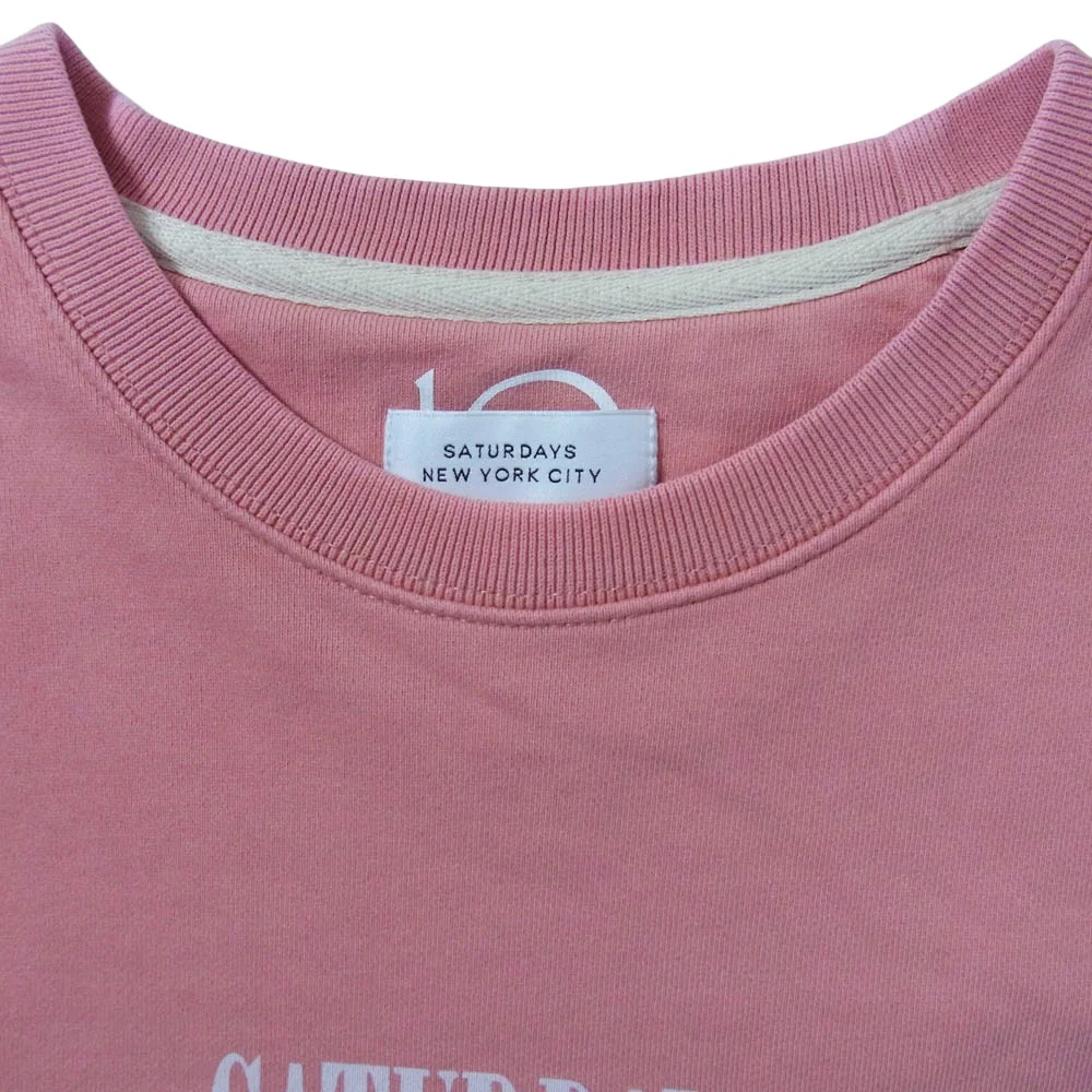 サタデーズ ニューヨークシティ 3212-343-2227 LOGO SWEAT ロゴプリント クルー スウェット ピンク系 L【中古】 - Image 3