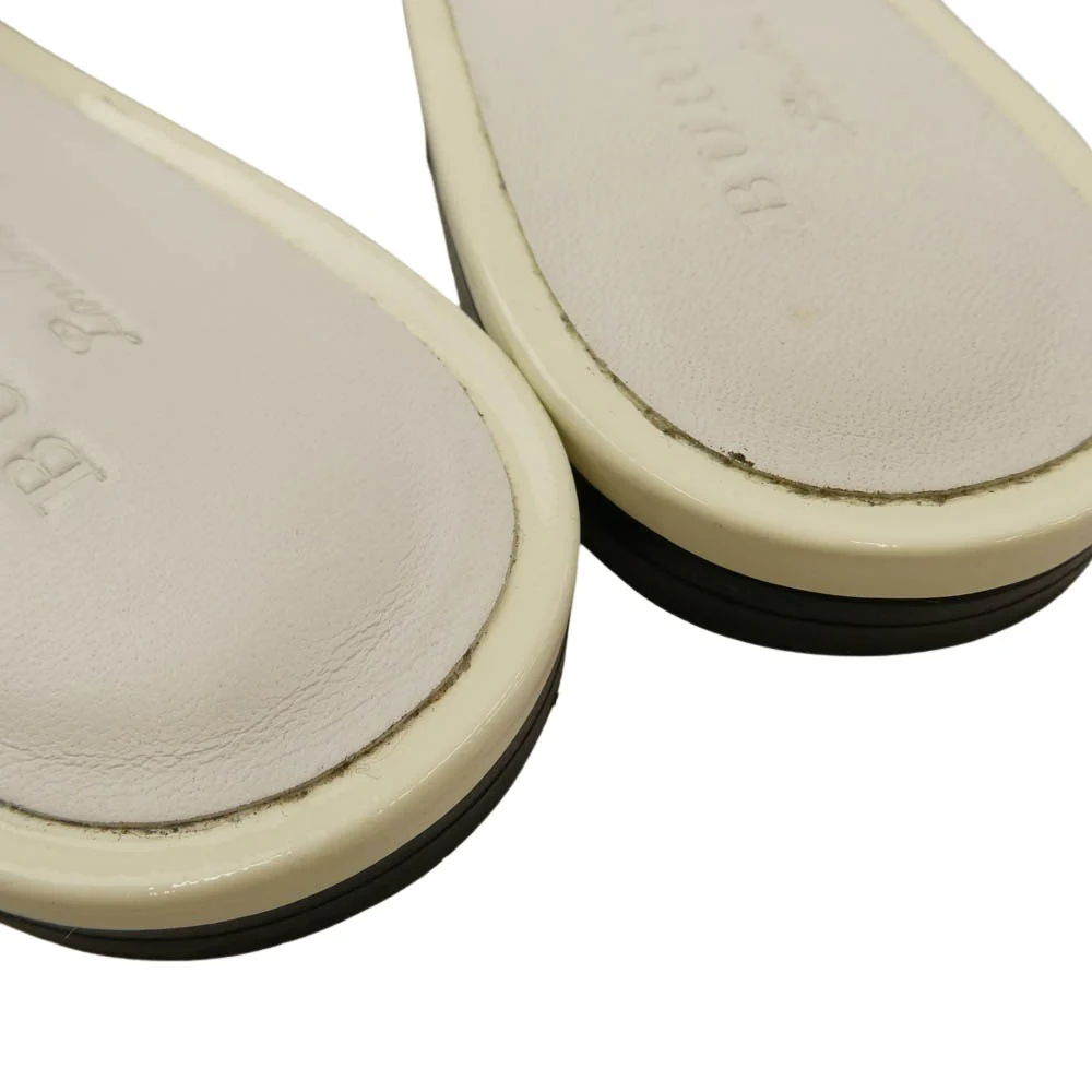 BURBERRY バーバリー チェーン パテントレザー ミュール サンダル オフホワイト系 36【中古】 - Image 9