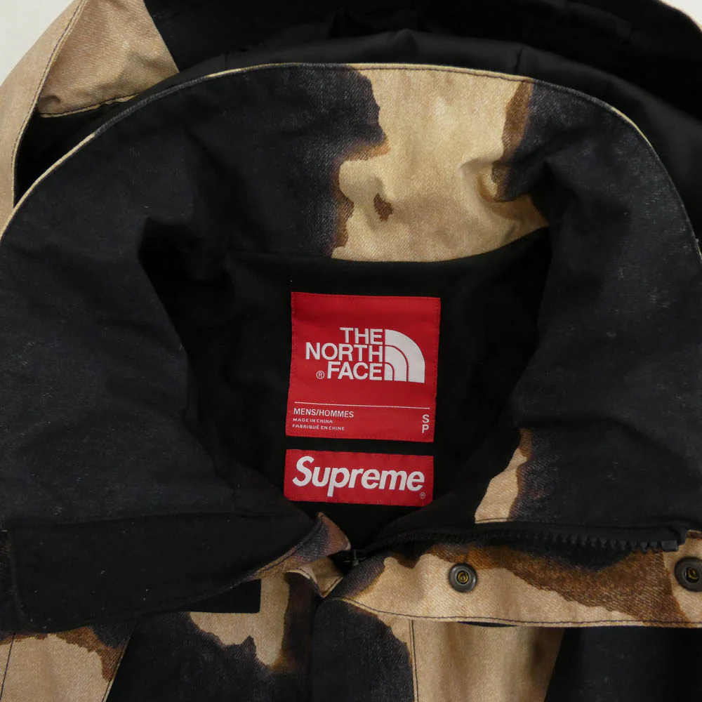 Supreme シュプリーム 21AW NP52100I × THE NORTH FACE ノースフェイス Bleached Denim Print Mountain Jacket ブリーチデニムプリント マウンテンジャケット マルチカラー系 S【美品】【中古】 - Image 3