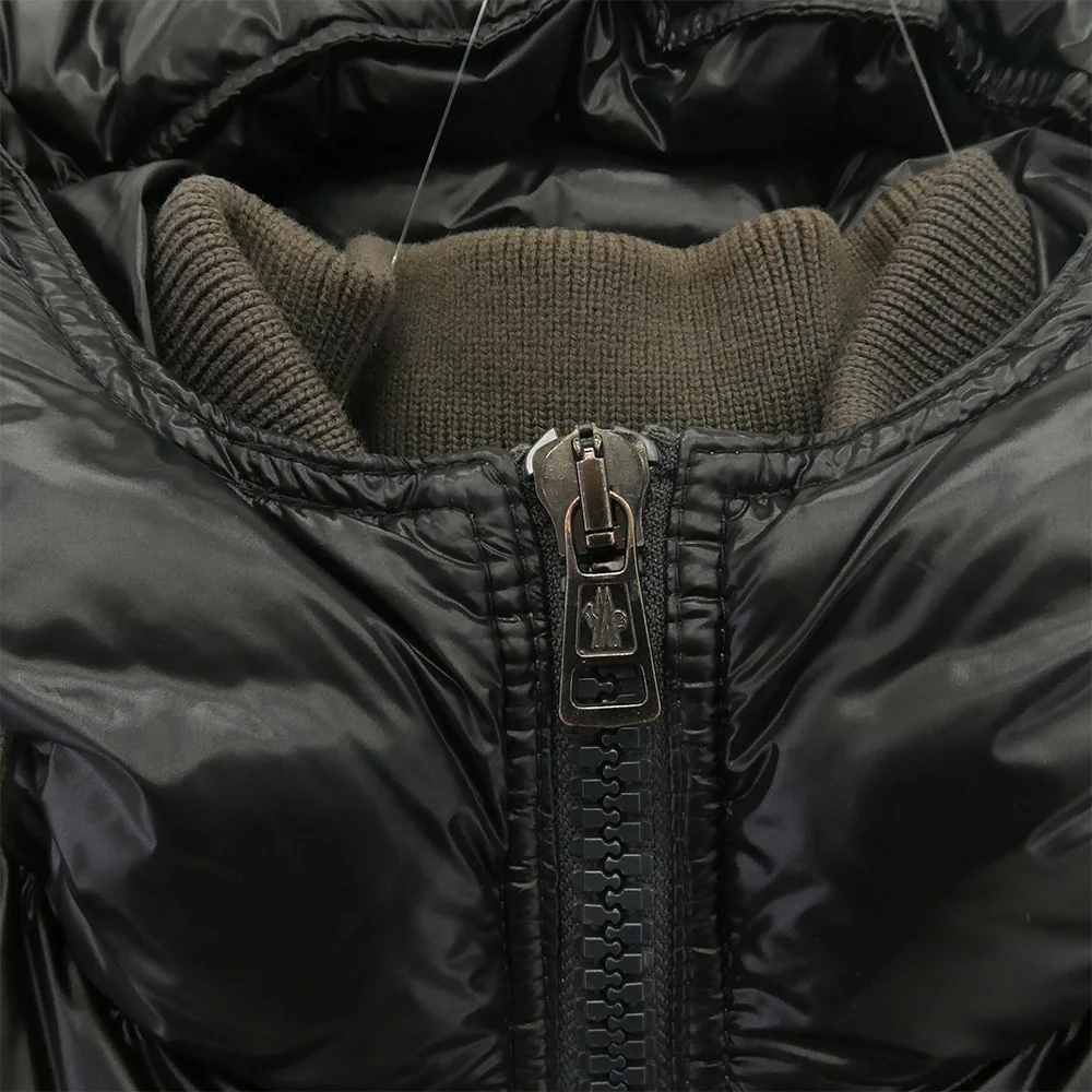 MONCLER モンクレール 220914336305 BARTHOLOME GILET バルトロメ フード付き ダウン ベスト ブラック系 3【中古】 - Image 3