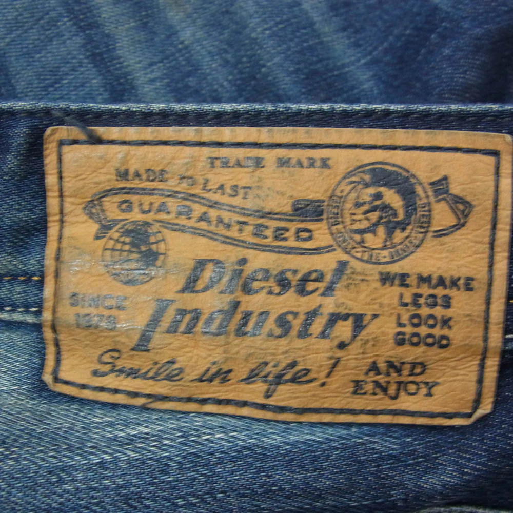 DIESEL ディーゼル SAFADO ダメージ加工 スリム ストレート デニム パンツ W29 インディゴブルー系【中古】 - Image 3