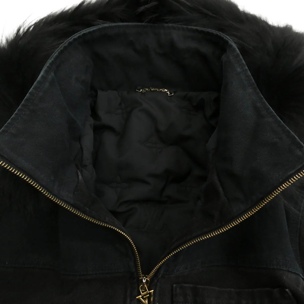 LOUIS VUITTON ルイ・ヴィトン 24SS HQA05W ファー フーデッド 中綿 ジップアップ モノグラムポケット ジャケット ブルゾン ブラック系 52【中古】 - Image 3
