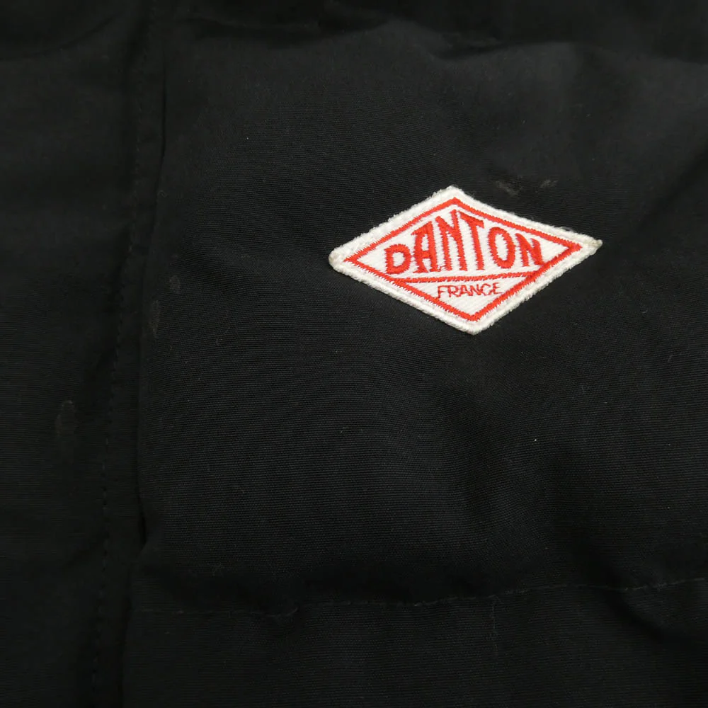 Danton ダントン JD-8759 URBAN RESEARCH アーバンリサーチ ロゴ ダウン ベスト ブラック系 38【中古】 - Image 5