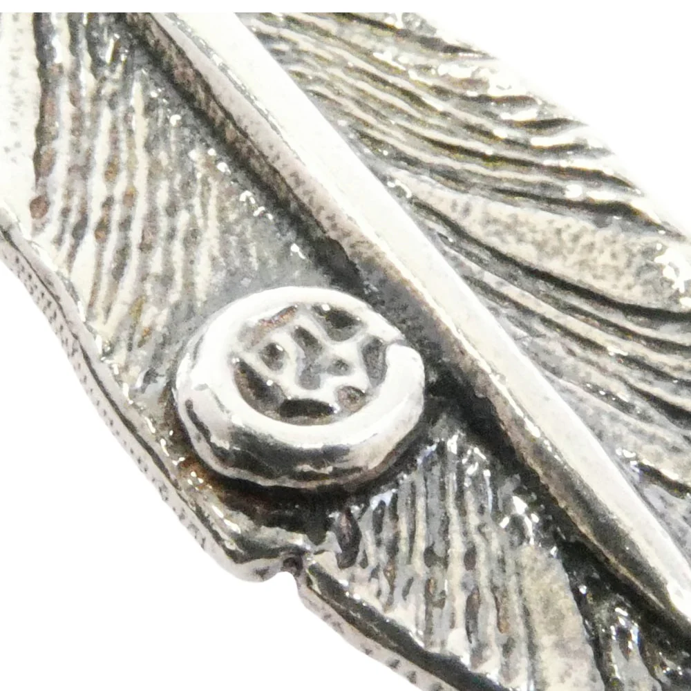 TRAVIS WALKER トラヴィスワーカー 販売証明書付属 feather pendant 18k thunder フェザー ペンダントトップ サンダー シルバー系 ゴールド系【中古】 - Image 6