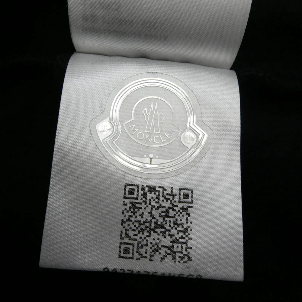 MONCLER モンクレール H20918G00039 899TX HOODIE 総柄 プルオーバー パーカー フーディー ブラック系 L【中古】 - Image 5
