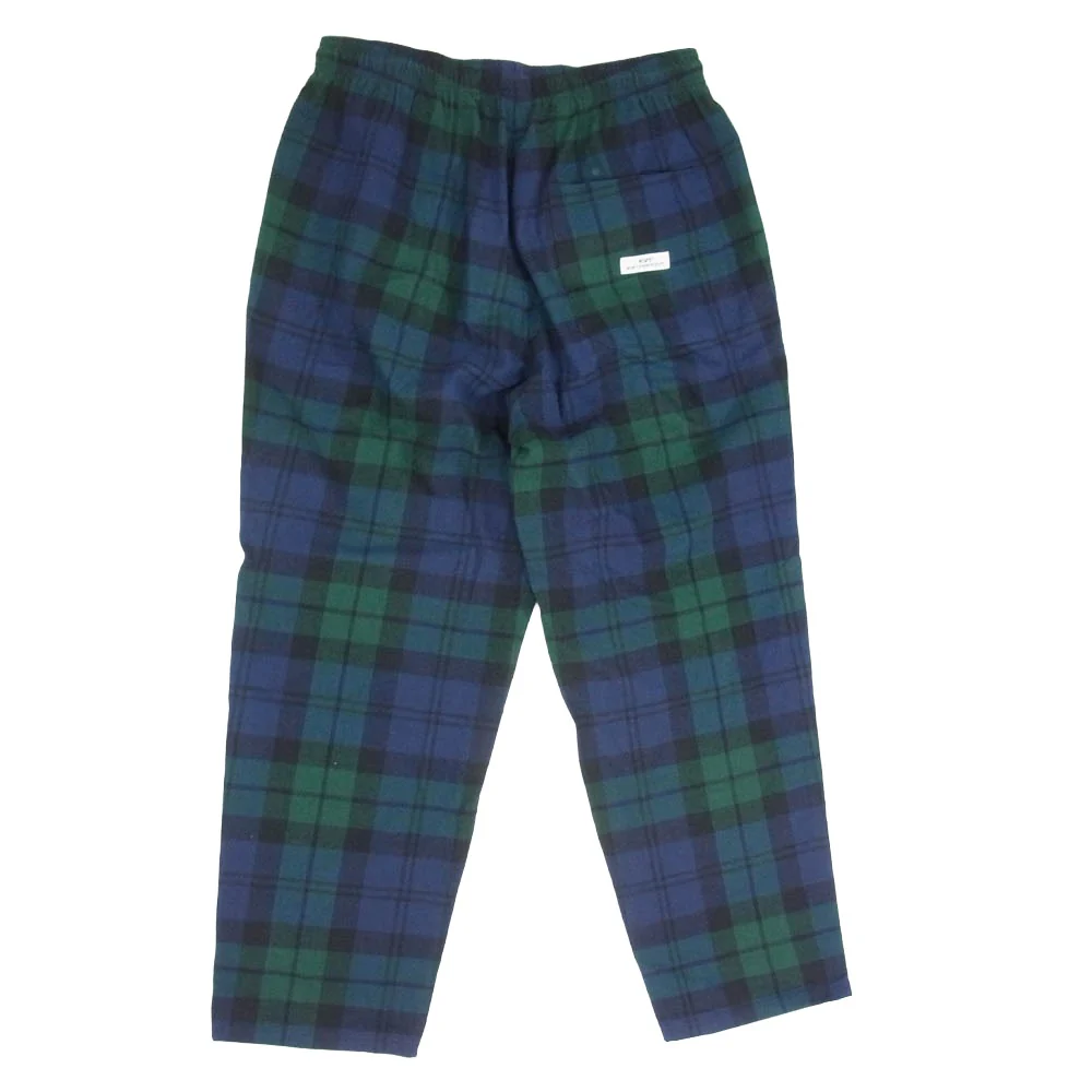 WTAPS ダブルタップス 22AW 222TQDT-PTM02 SEAGULL TROUSERS FLANNEL シーガル トラウザーズ フランネル タータンチェック トラウザーズ イージー パンツ ロゴシールド 刺繍 ネイビー系 X03【中古】 - Image 2