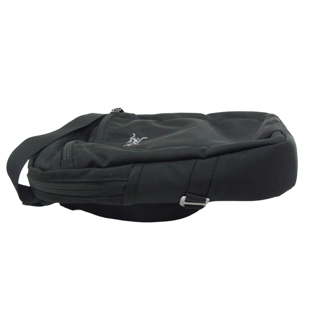ARC'TERYX アークテリクス 17173-122542 SLINGBLADE 4 SHOULDER BAG スリングブレード 4 ショルダー バッグ ブラック系【中古】 - Image 3