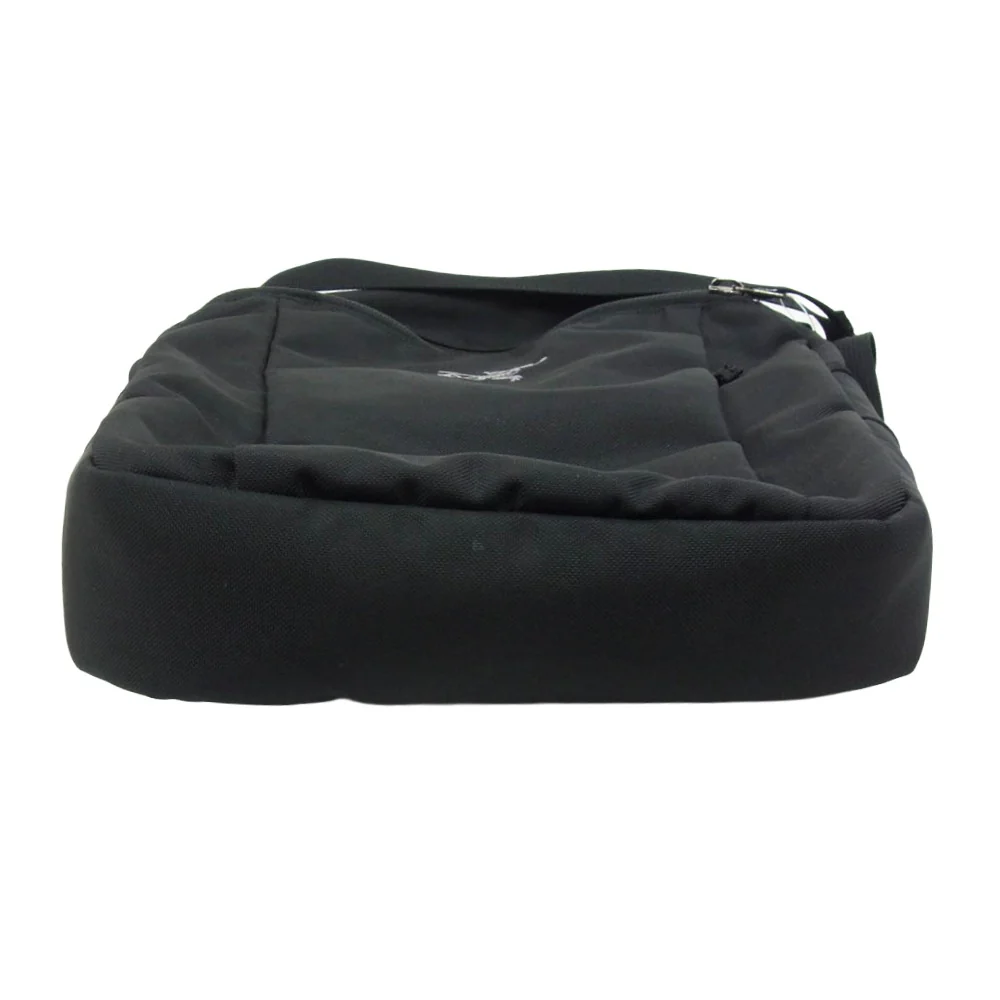 ARC'TERYX アークテリクス 17173-122542 SLINGBLADE 4 SHOULDER BAG スリングブレード 4 ショルダー バッグ ブラック系【中古】 - Image 4