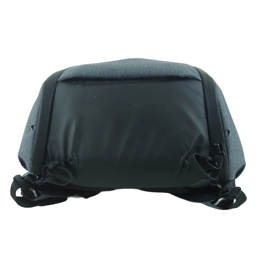 ピークデザイン エブリデイバックパック 20L リュック バッグ グレー系 ブラック系【中古】 - Image 4