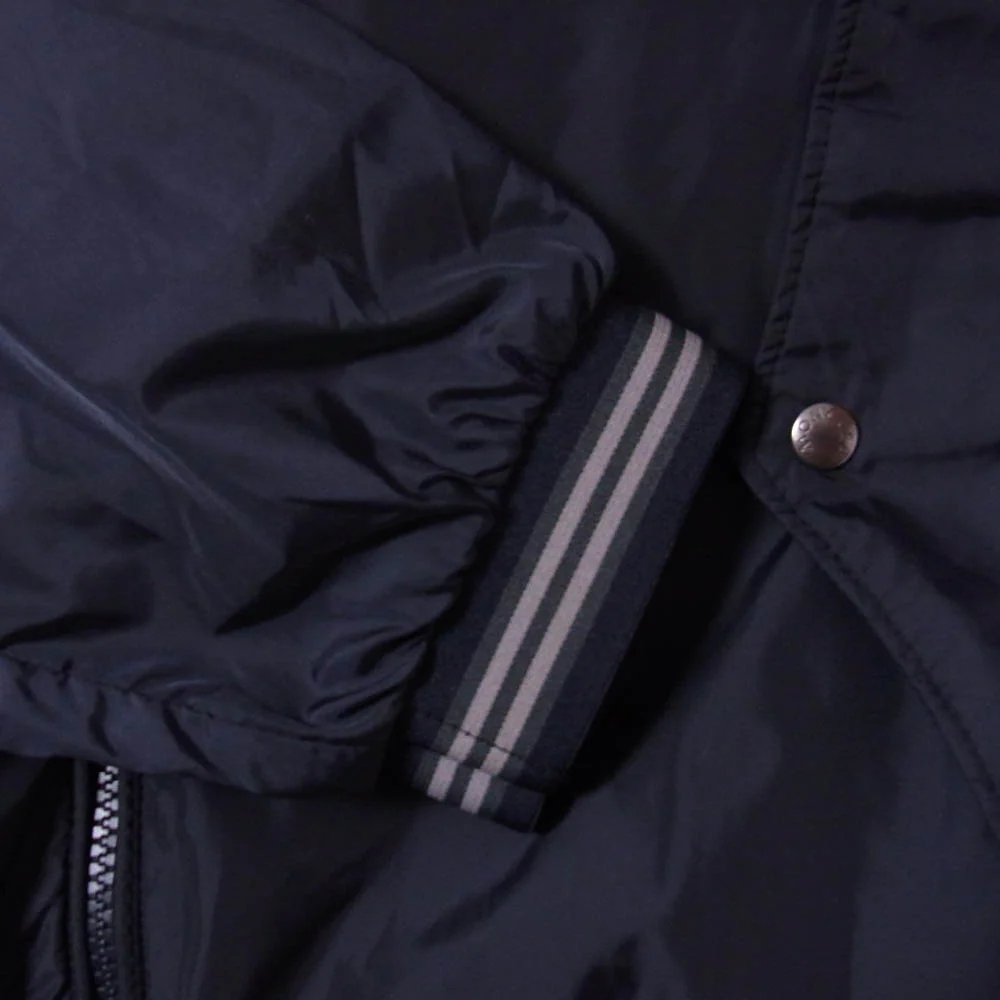 MONCLER モンクレール D10914164105 ALLIER ロゴワッペン トリコロール ボタンホール ナイロン ジップアップ ジャケット スイングトップ ネイビー系 2【中古】 - Image 4